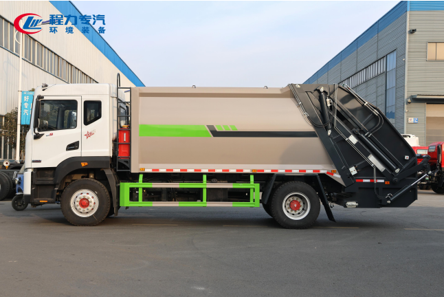 (15方)东风D9压缩垃圾车