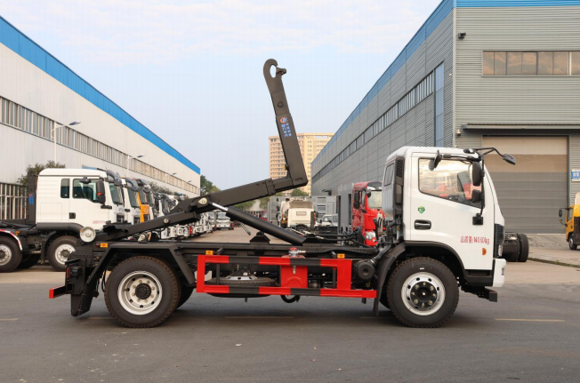 (12方)东风D9勾臂垃圾车