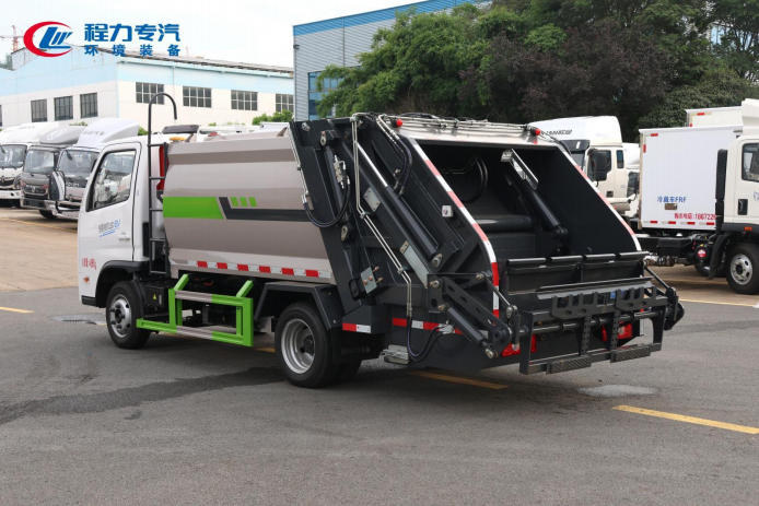 纯电动压缩垃圾车