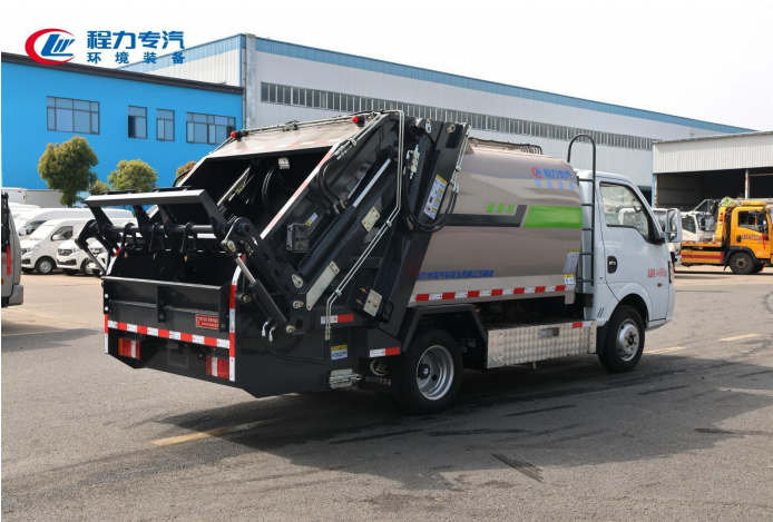 纯电动东风压缩垃圾车